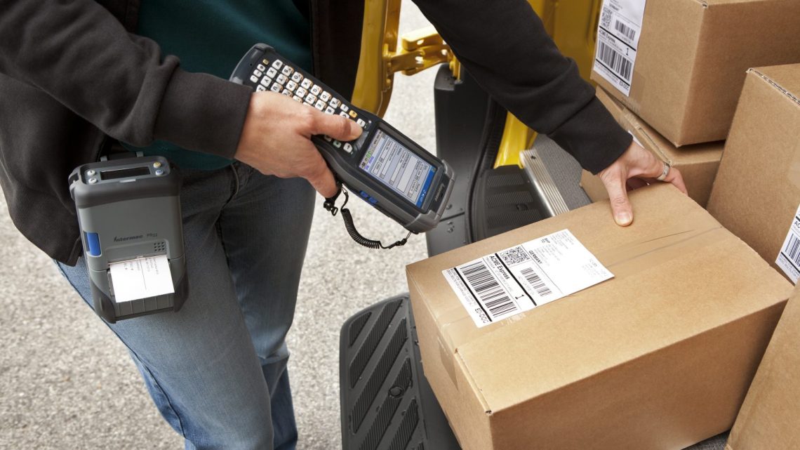 Advantages Of Choosing Parcel Delivery Services
